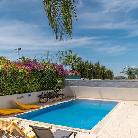 Villa Palm Ekaterina 4 Bdrm *