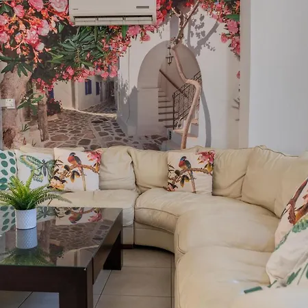 Palm Ekaterina 4 Bdrm *